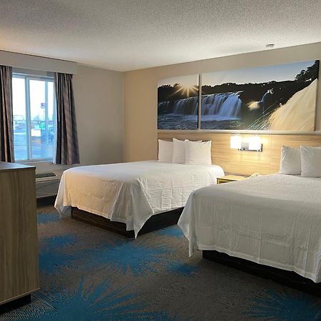 Days Inn By Wyndham Jamestown Kültér fotó