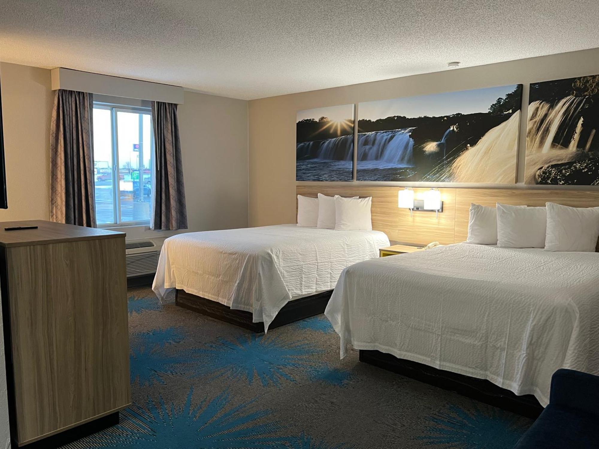 Days Inn By Wyndham Jamestown Kültér fotó