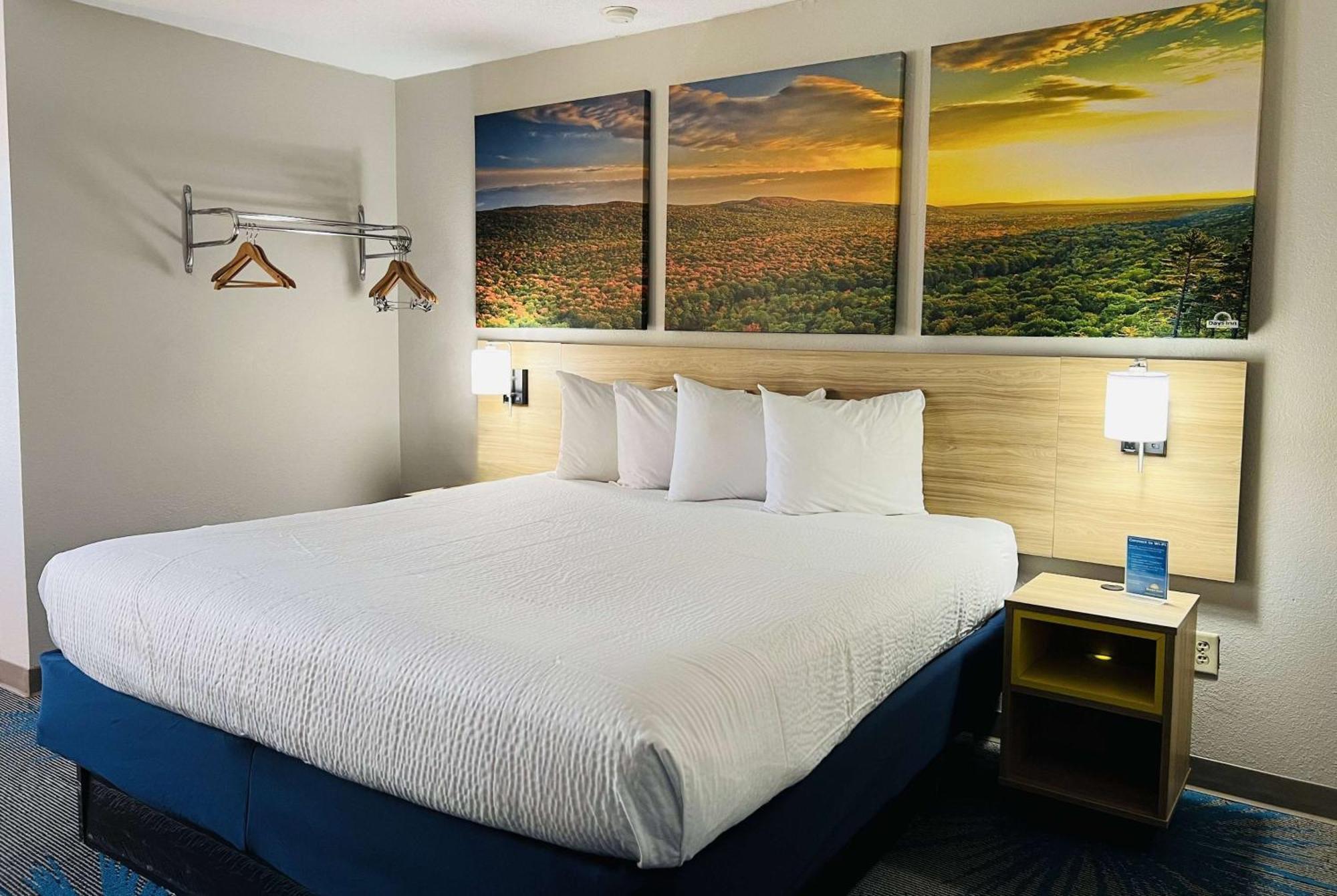 Days Inn By Wyndham Jamestown Kültér fotó